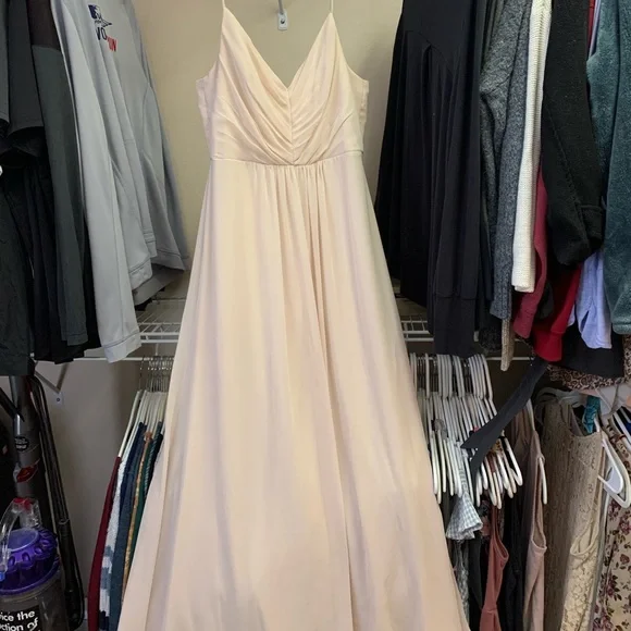sachin and babi light blue dress How to Choose a Chiffon Beach Wedding Dress